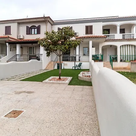 Apartment Trilocale Via Porru Orosei