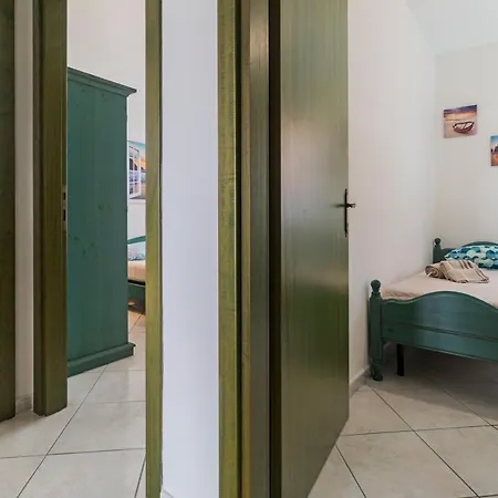 Trilocale Via Porru Apartment